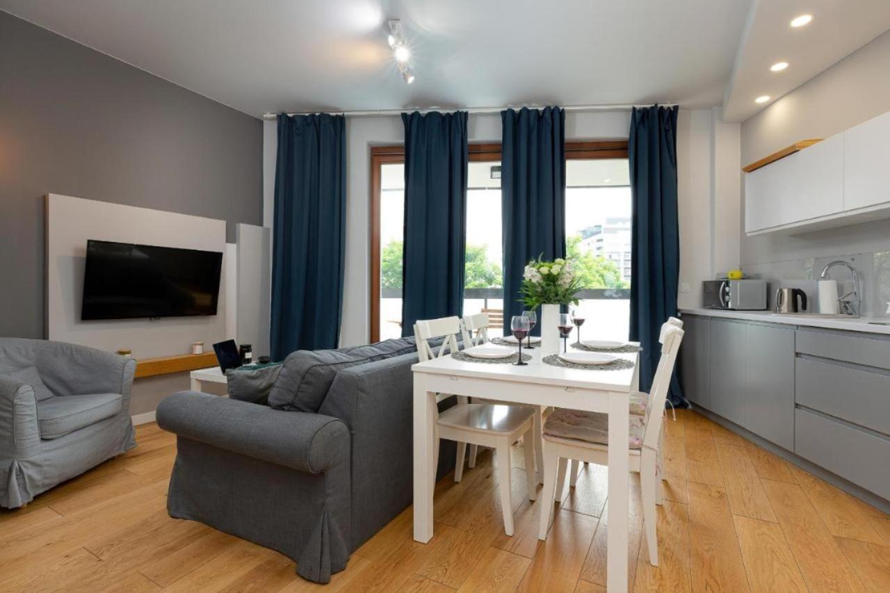 Modern Apartment Near Hilton Varşova Dış mekan fotoğraf